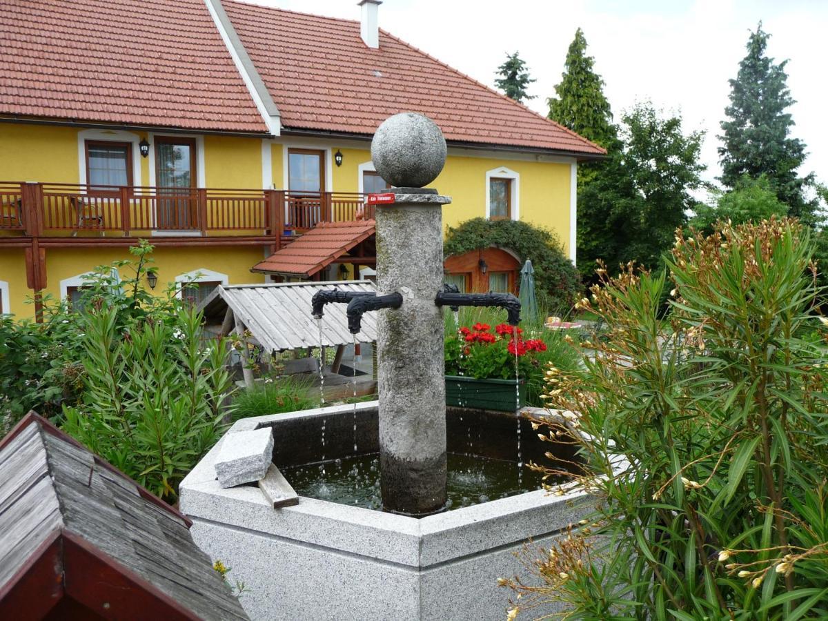 Gestehof Hetzenberg Haag Dış mekan fotoğraf